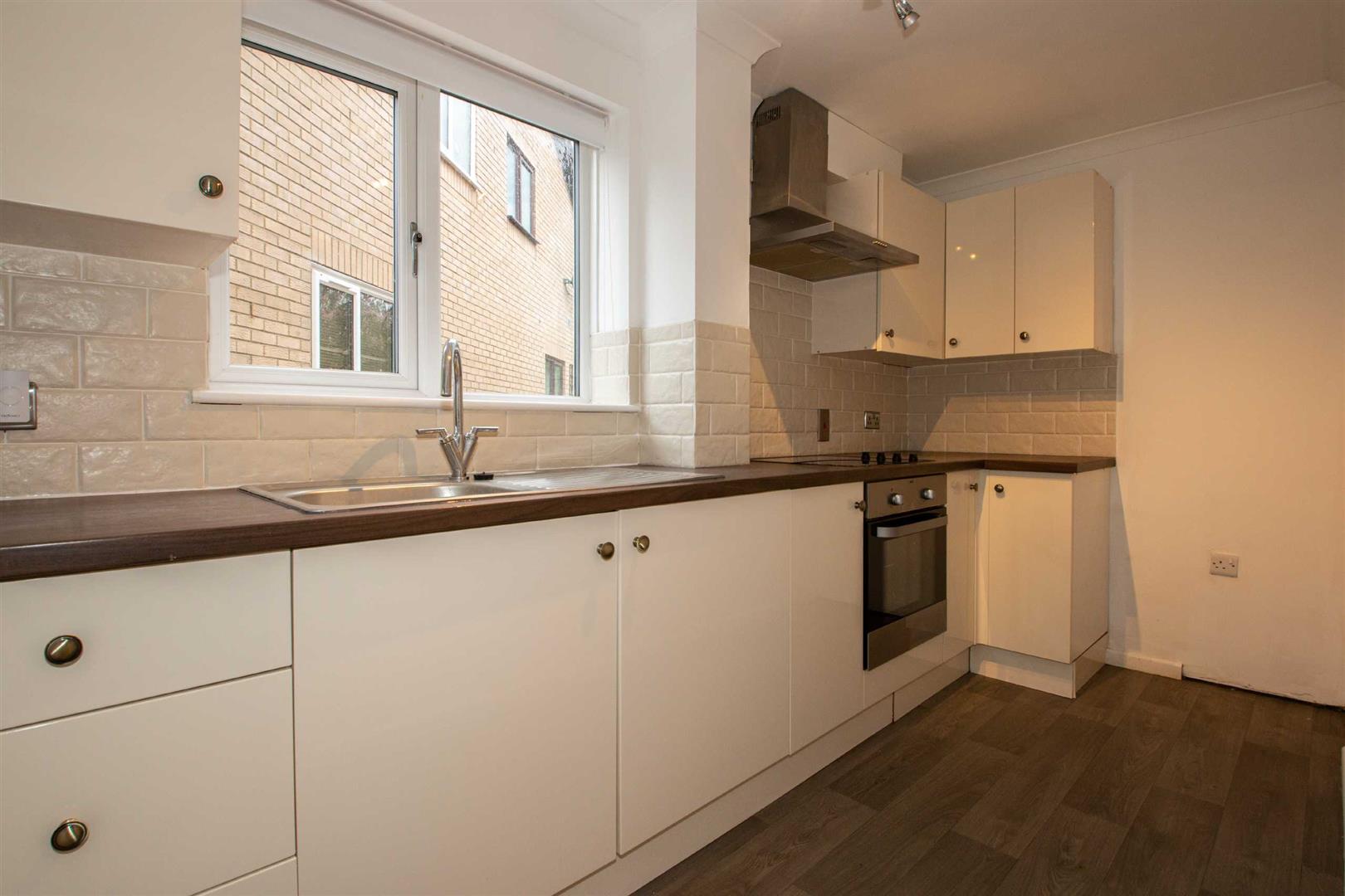 Mendelssohn Grove, Browns Wood, Milton Keynes